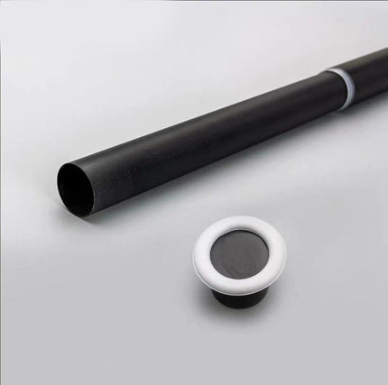 Modern svart utdragbar gardinstång