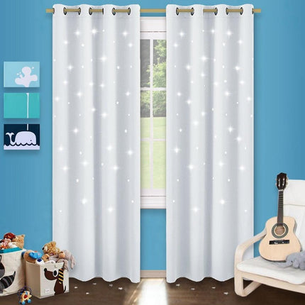 Mörkläggningsgardin med stjärnor för barnrum