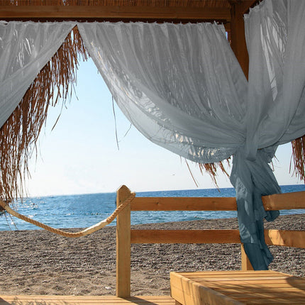 Tunn utomhusgardin med färggradient