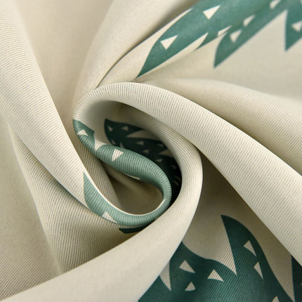 Mörkläggningsgardin till barnrum med skogsmotiv