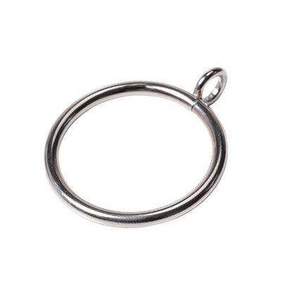 Gardinringar i metall med antik look