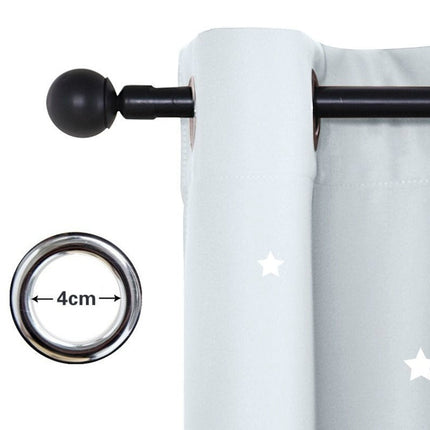 Mörkläggningsgardin med stjärnor för barnrum