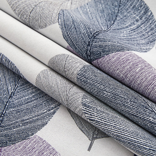 Mörkläggningsgardin med lila och gråa löv