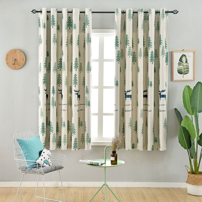 Mörkläggningsgardin till barnrum med skogsmotiv
