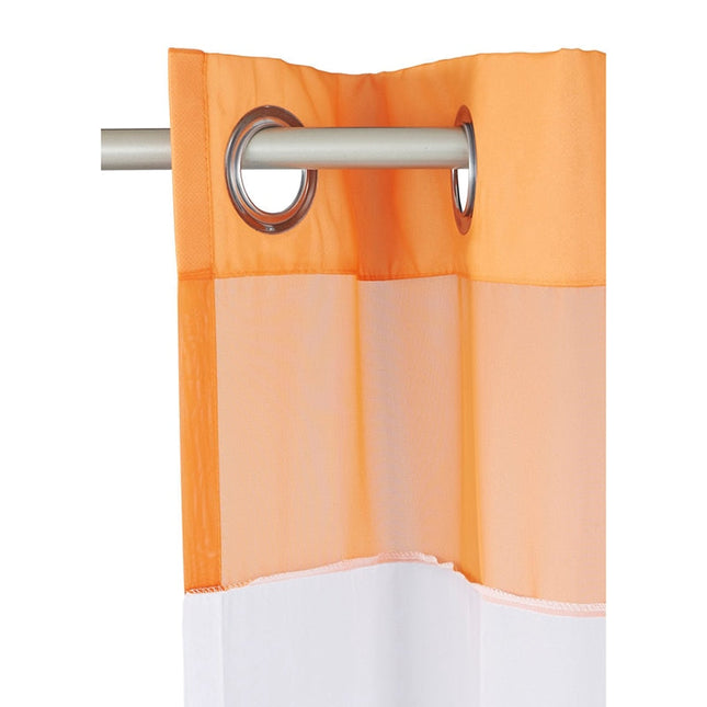 Vit och blå gardin med öljetter