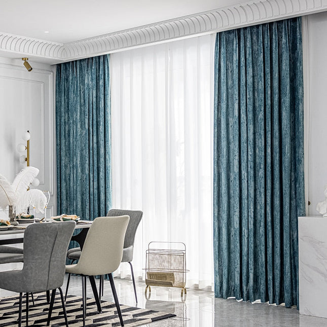 Mörkläggningsgardin i lyxig krossad sammet