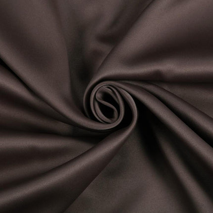 Enfärgad mörkläggningsgardin för total mörkläggning