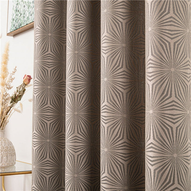 Brun gardin med geometriskt Art Deco-mönster