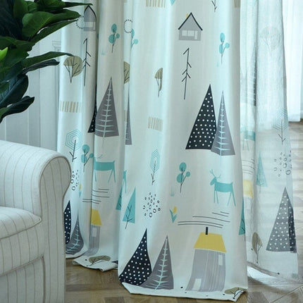 Mörkläggningsgardin barnrum med skogsmotiv