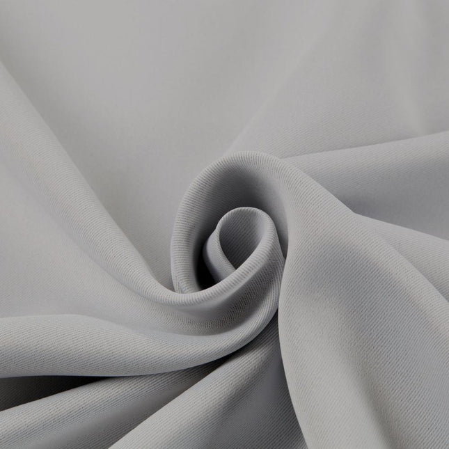 Enfärgad mörkläggningsgardin för total mörkläggning