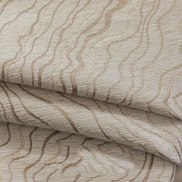 Brun mörkläggningsgardin Cavan med vågmönster