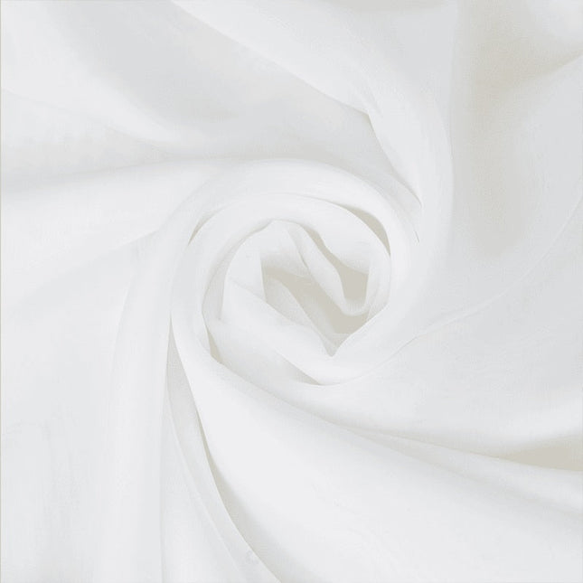 Utomhusgardin med breda hällor