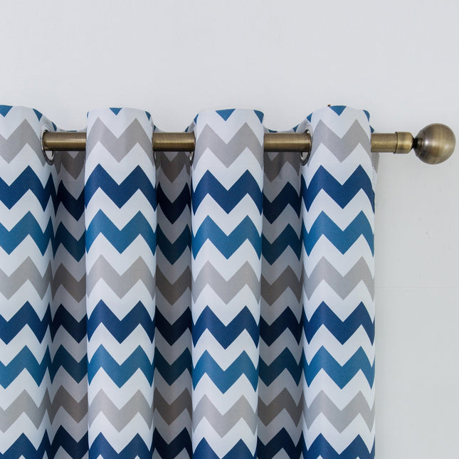 Blå mörkläggningsgardin Penedo med chevron