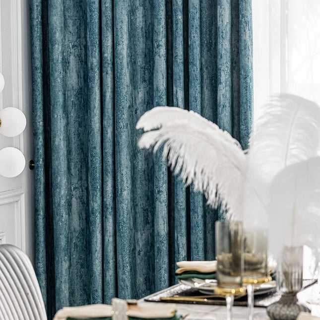 Mörkläggningsgardin i lyxig krossad sammet