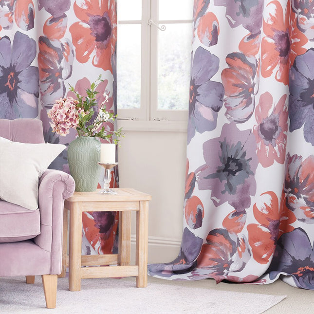 Gardin med blommigt akvarellmönster för sovrum