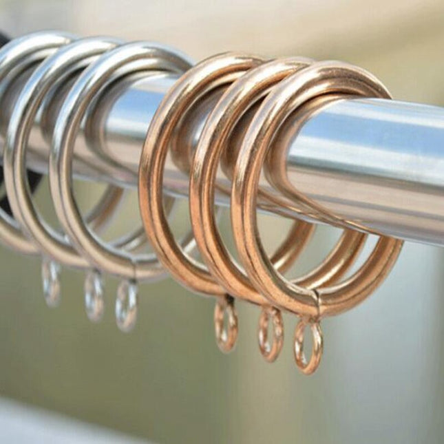 Gardinringar i metall med antik look