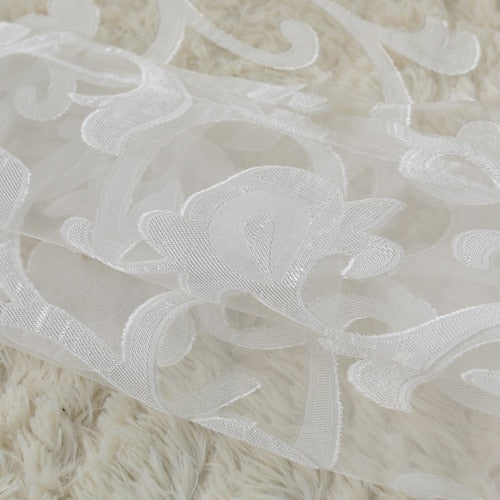 Mintgröna mörkläggningsgardiner med textur