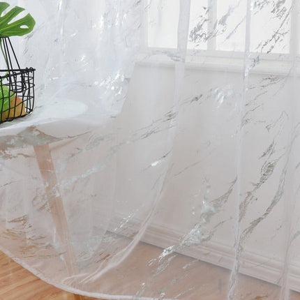 Tunn gardin med guld marmorering