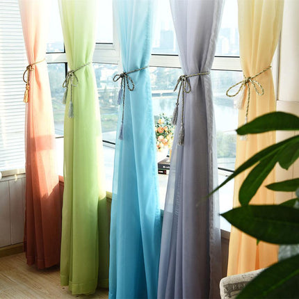 Tunn gardin med orange gradient