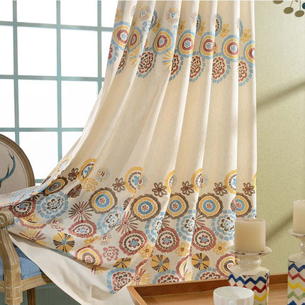 Gardin med bohemiskt blommönster