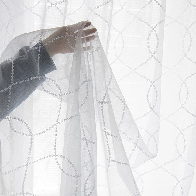 Skir gardin med geometriskt cirkelmönster