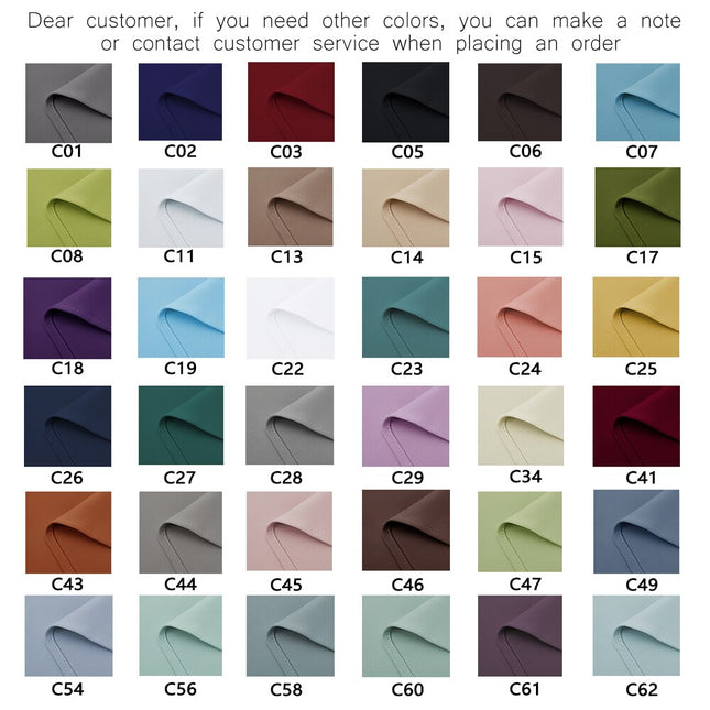 Enfärgad mörkläggningsgardin med moderna öljetter