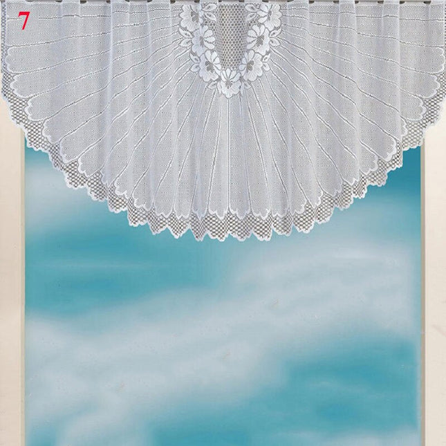 Vit cafégardin i spets för kök