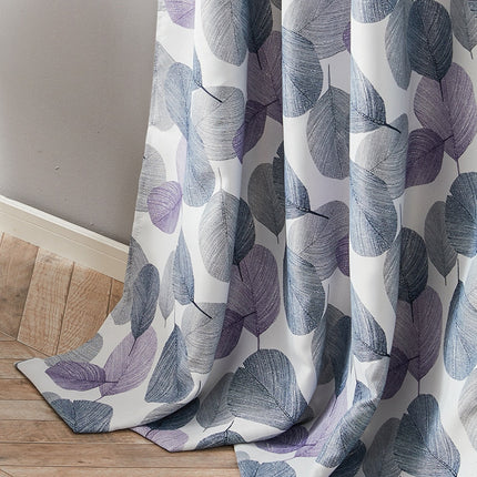 Mörkläggningsgardin med lila och gråa löv