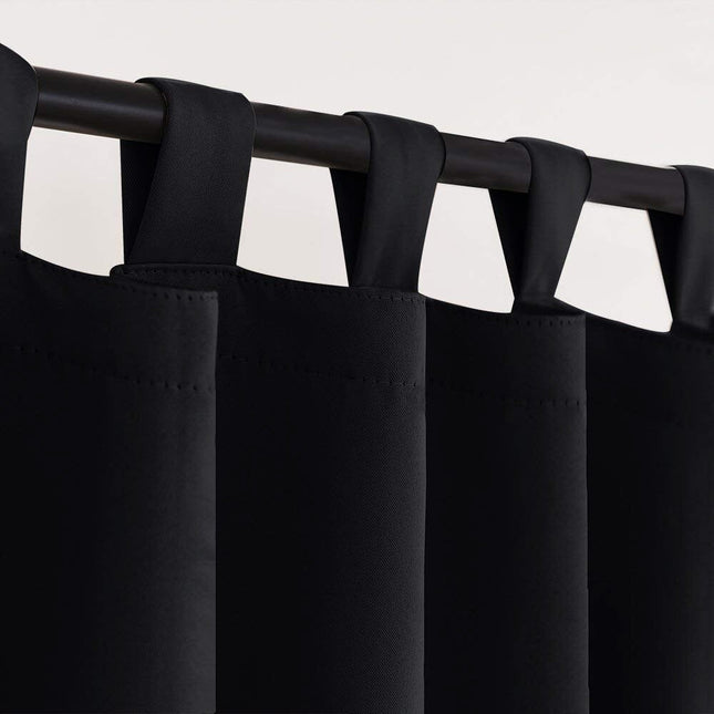 Svart vattentät utomhusgardin med öljetter