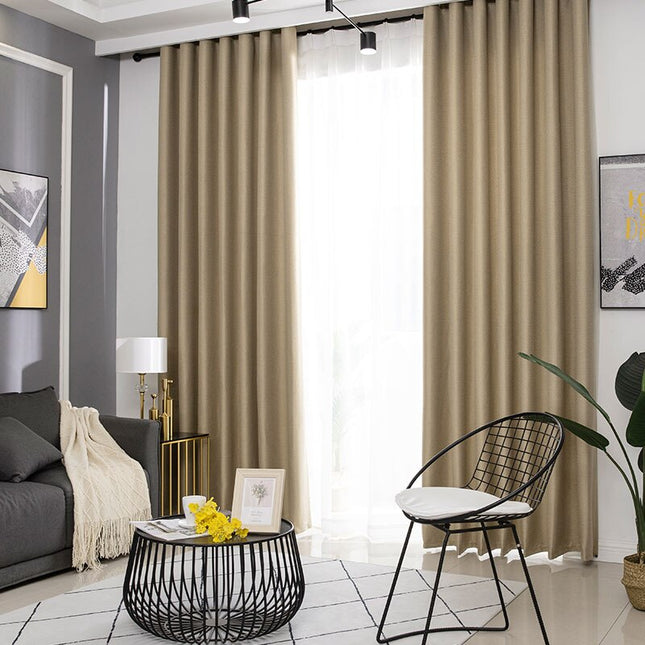 Beige mörkläggningsgardin i linnelook