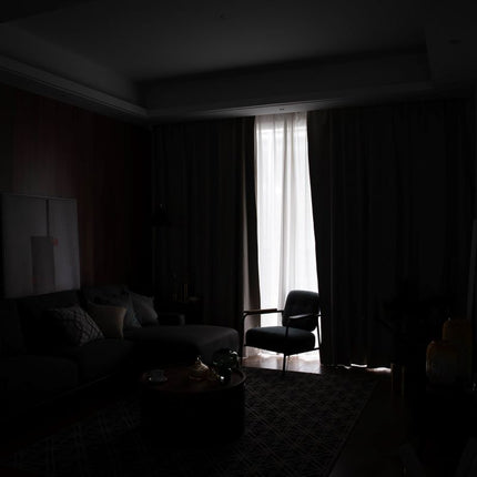 Laxrosa mörkläggningsgardin med linnelook