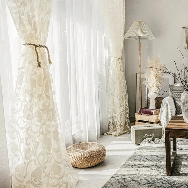 Mintgröna mörkläggningsgardiner med textur