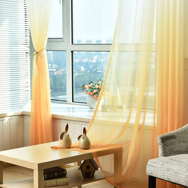 Tunn gardin med orange gradient