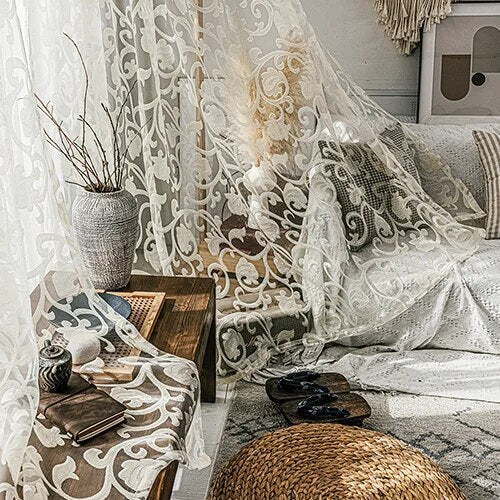 Mintgröna mörkläggningsgardiner med textur