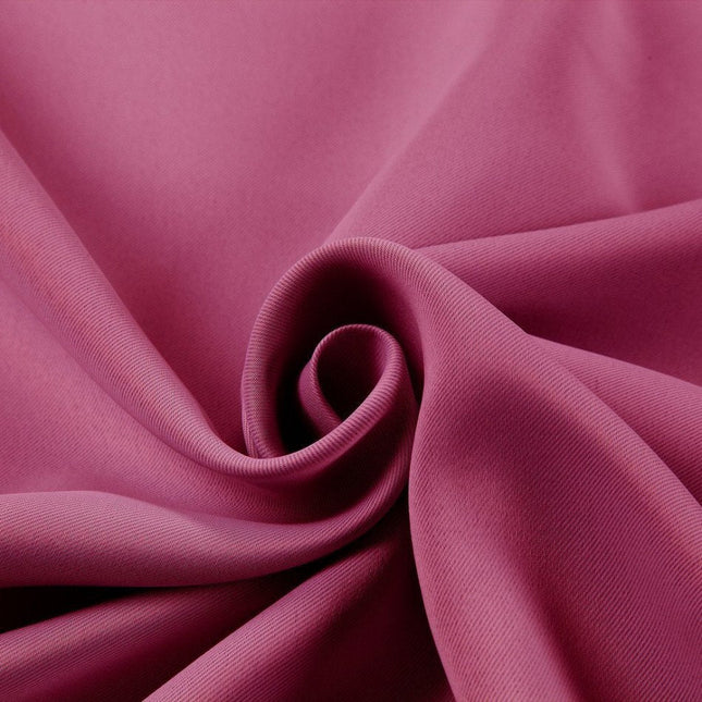 Enfärgad mörkläggningsgardin för total mörkläggning