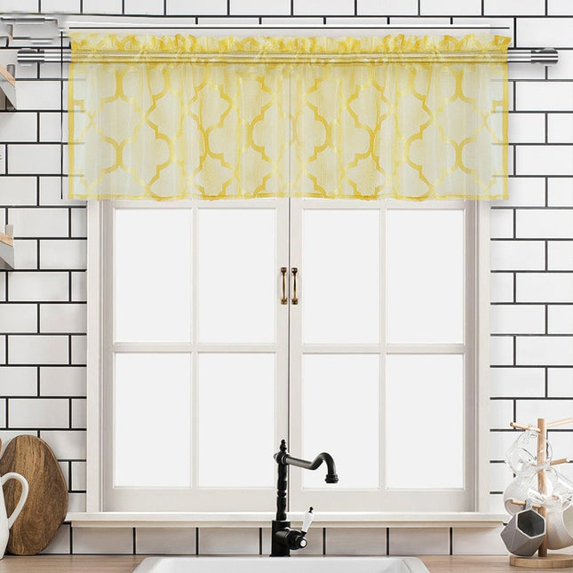 Mönstrad cafégardin för litet köksfönster