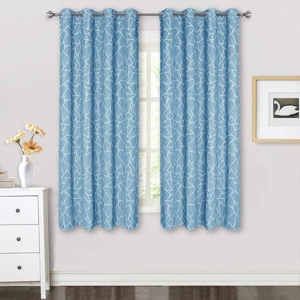 Mörkläggningsgardin med modernt geometriskt mönster