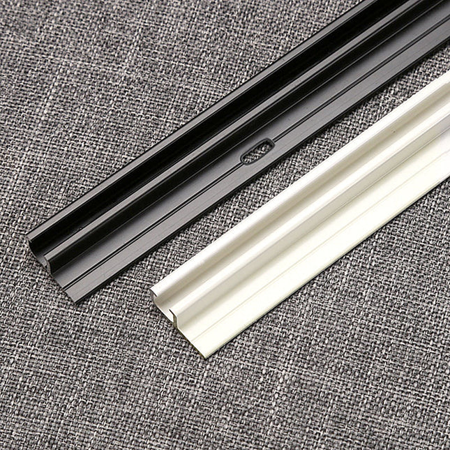 Takmonterad gardinskena i metall Epoxy