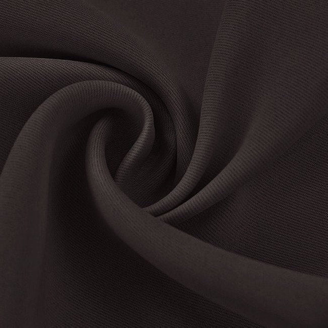 Enfärgad mörkläggningsgardin i mörkbrunt