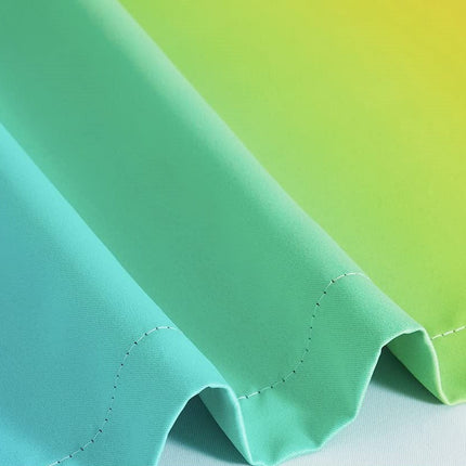 Mörkläggningsgardin med regnbågens färger