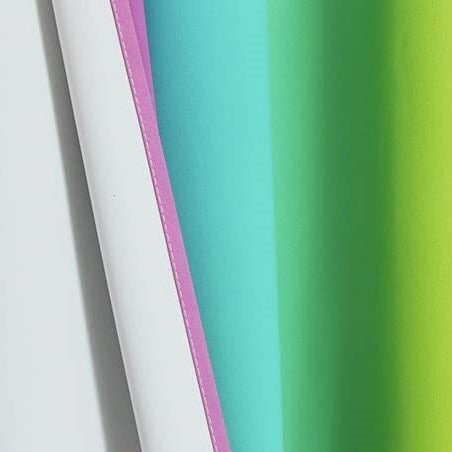 Mörkläggningsgardin med regnbågens färger