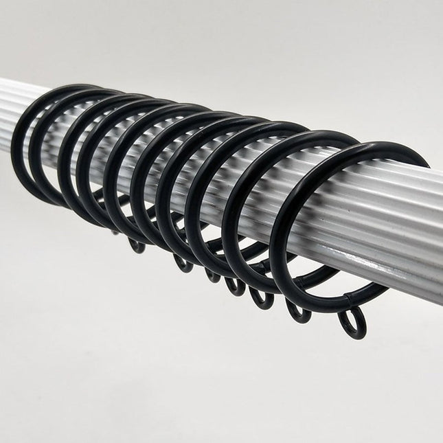 Gardinringar i metall med antik look