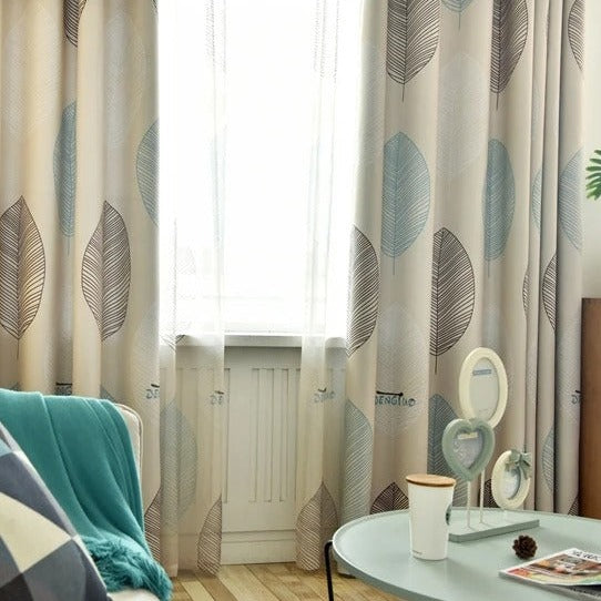 Mörkläggningsgardin med mönster av löv