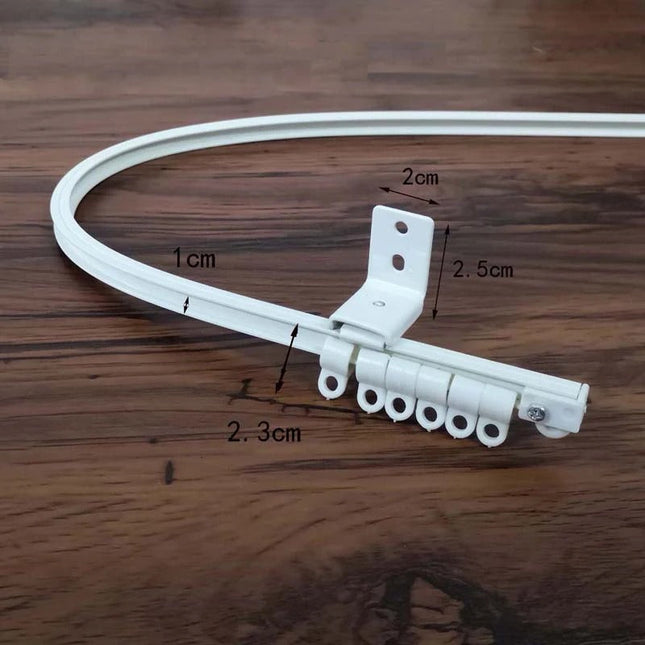 Vit böjbar gardinskena Gusano