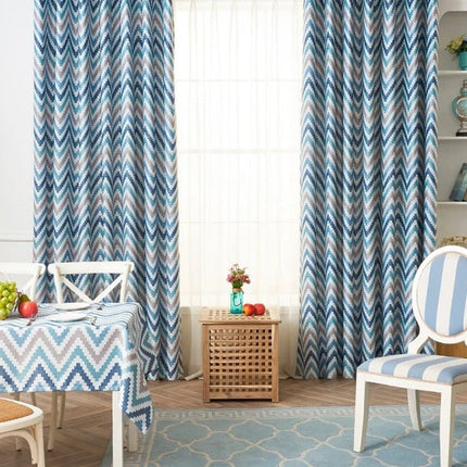 Blå mörkläggningsgardin Penedo med chevron