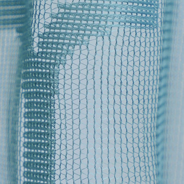 Mönstrad cafégardin för litet köksfönster