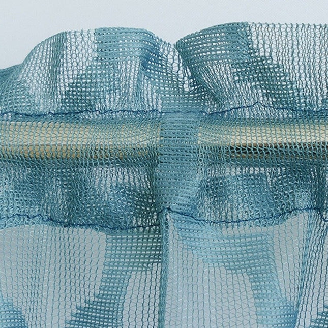 Mönstrad cafégardin för litet köksfönster