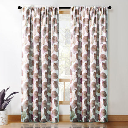 Mörkläggningsgardin med brunt lövmönster