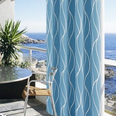 Mönstrad utomhusgardin med vågor
