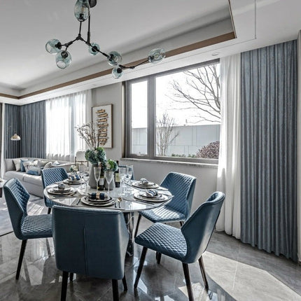 Elegant mörkläggningsgardin med paisleymönster